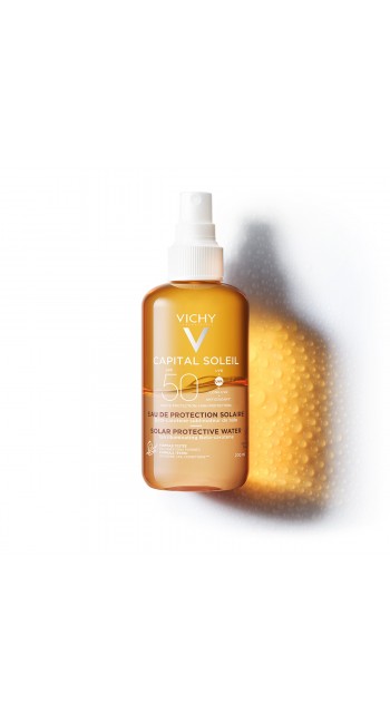 Vichy Capital Soleil Solar Protective Water Hydrating SPF50 Λαμπερό Μαύρισμα με Νερό Προστασίας από Τον Ήλιο με Β-Καροτένιο, 200ml